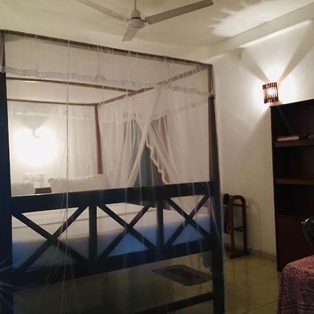 Ameesha Guesthouse Unawatuna Ngoại thất bức ảnh