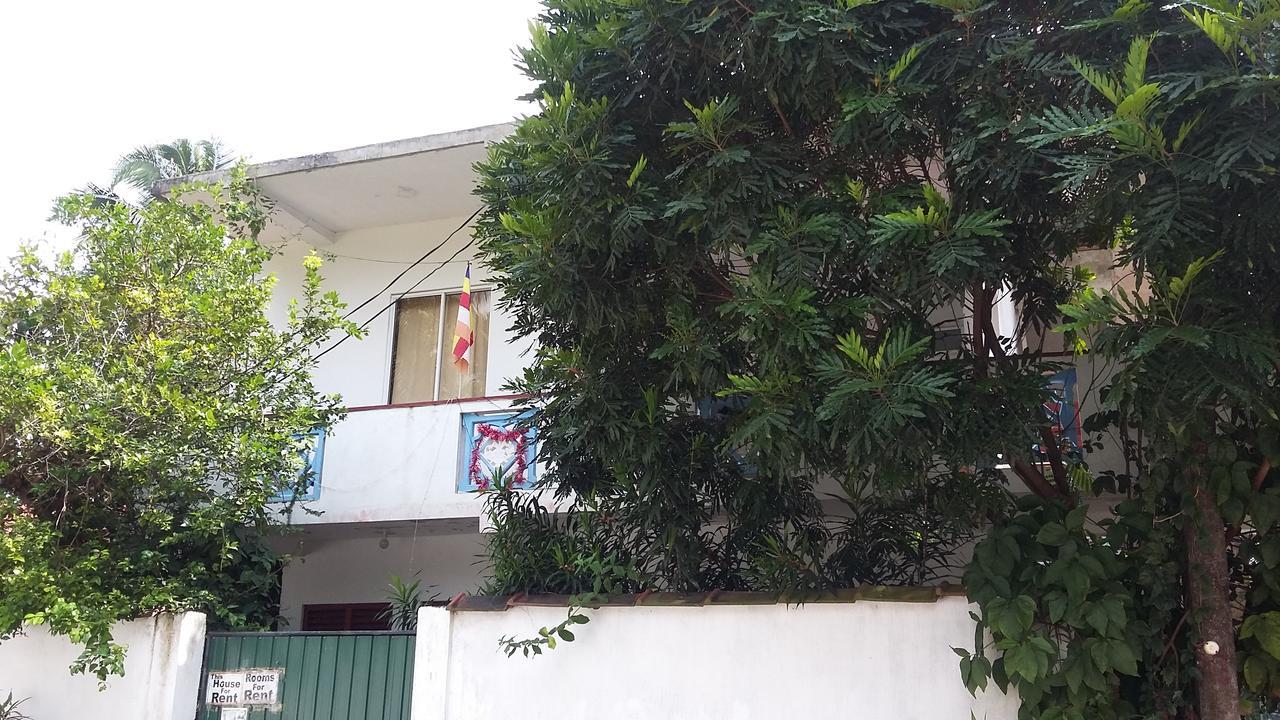 Ameesha Guesthouse Unawatuna Ngoại thất bức ảnh