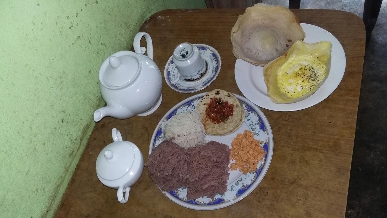 Ameesha Guesthouse Unawatuna Ngoại thất bức ảnh