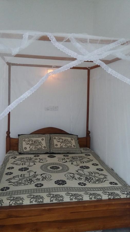 Ameesha Guesthouse Unawatuna Ngoại thất bức ảnh